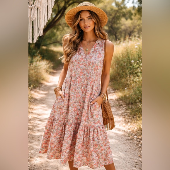 NATURAL LIFE Dresses & Skirts - NATURAL LIFE Floral Sleeveless Maxi Dress in Pink and Cream